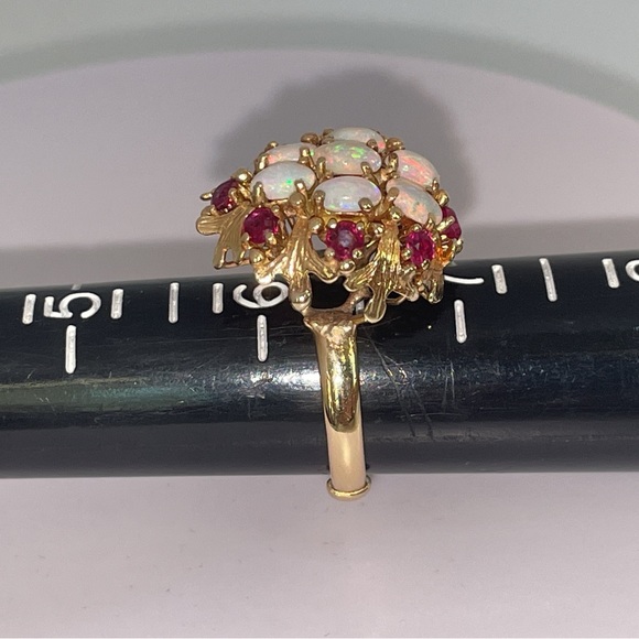 Solid Real 14K Yellow Gold Leaves Opal Ruby Bold Statement Ring Vintage Antique - Picture 12 of 17